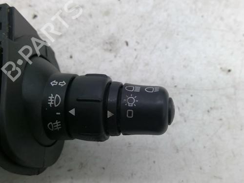 Used Switch Switch RENAULT SCÉNIC II (JM0/1_) 1.5 dCi (JM1E, JM16) (106 hp) 22879352 22879352