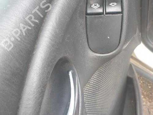 Interrupteur de vitre avant gauche FORD FOCUS I (DAW, DBW) 1.6 16V (100 hp) 29839985