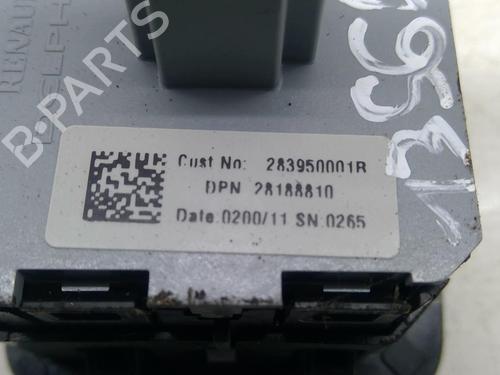 Used Switch Switch RENAULT GRAND SCÉNIC III (JZ0/1_) 1.6 dCi (JZ00, JZ12) (130 hp) 22868745 22868745