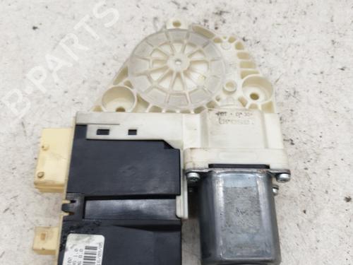 right-front-window-motor-peugeot-307-break-3e-2002-2003-2004-2005-2006-2007-2008-2009-24422998 main image