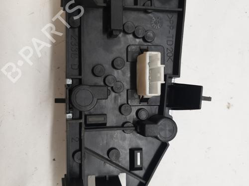 Lamp holder PEUGEOT 406 (8B) 2.0 HDI 110 | BP28003488L10 