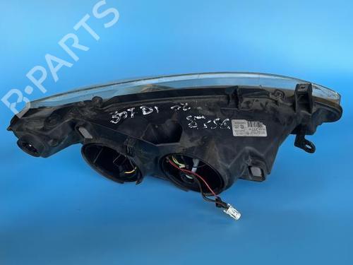 Used Left headlight PEUGEOT 307 Break (3E) 2.0 HDI 110 (107 hp) 31191891