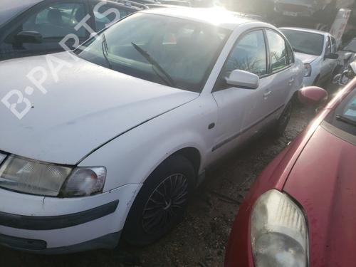 Used Parts VW PASSAT B3/B4 (3A2, 35I) 4821204