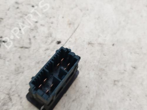 Used Switch Switch CITROËN XSARA PICASSO (N68) 2.0 HDi (90 hp) 25843507 25843507