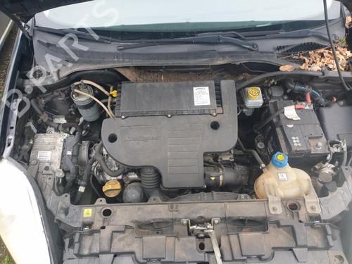 Used Engine Engine FIAT GRANDE PUNTO (199_) 1.3 D Multijet (75 hp) 32449999 32449999