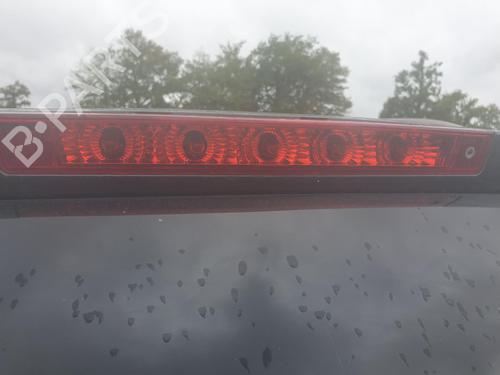 Used Third brake light CHEVROLET CAPTIVA (C100, C140) 2.2 D 4WD (184 hp) 28614092