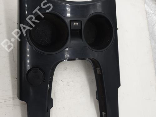 Used Middle console Middle console PEUGEOT 3008 I MPV (0U_) 1.6 HDi (109 hp) 24423405 24423405