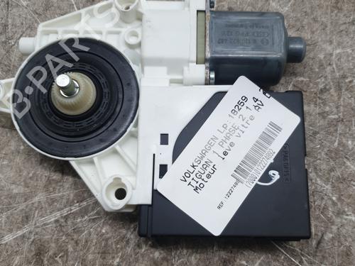 right-front-window-motor-vw-tiguan-5n_-2007-2008-2009-2010-2011-2012-2013-2014-2015-2016-2017-2018-32775306 main image