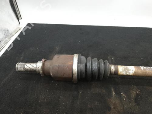 Used Left front driveshaft Left front driveshaft RENAULT CLIO III (BR0/1, CR0/1) 1.5 dCi (C/BR0G, C/BR1G) (68 hp) 22885587 22885587