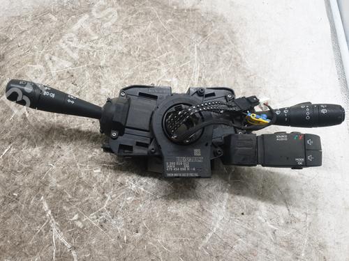 Commodo Essuie Glace / Phare RENAULT CLIO IV (BH_) 1.5 dCi 75 (75 hp) 32124693