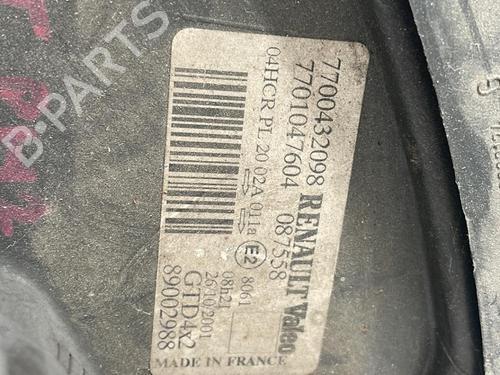 Left headlight RENAULT SCÉNIC I MPV (JA0/1_, FA0_) 1.9 dCi (JA05, JA1F) | BP22875575C28 
