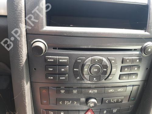 Used Radio Radio 37280597 37280597
