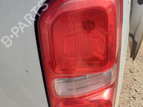 Right taillight PEUGEOT EXPERT Van (V_) 1.6 BlueHDi 115 | BP28320443C35