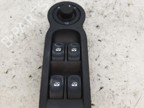 Used Left front window switch RENAULT MODUS / GRAND MODUS (F/JP0_) 1.5 dCi (FP0D, JP0D) (82 hp) 22866406