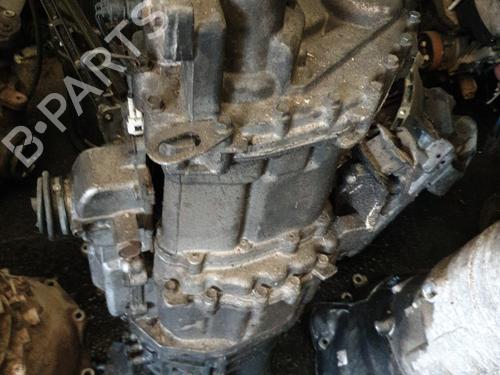 Used Gearbox Gearbox SUZUKI VITARA (ET, TA, TD) 2.0 TD Intercooler All-wheel Drive (SV420D) (87 hp) 30676687 30676687