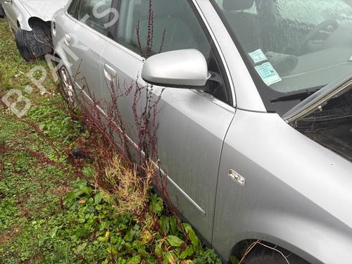 Used Right front door Right front door 39516788 39516788