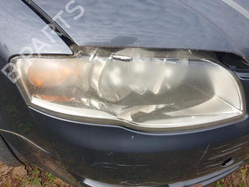 Used Right headlight Right headlight 37036587 37036587