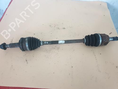 Used Left front driveshaft KIA CEE'D Sportswagon (JD) 1.6 GDI (135 hp) 30562510