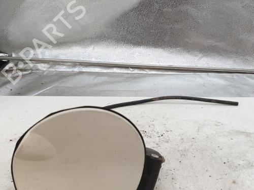 fuel-flap-alfa-romeo-mito-955_-2008-2009-2010-2011-2012-2013-2014-2015-2016-2017-2018-23979566 main image