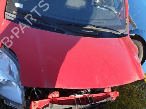 hood-toyota-yaris-_p9_-2005-2006-2007-2008-2009-2010-2011-2012-2013-2014-33631453 main image