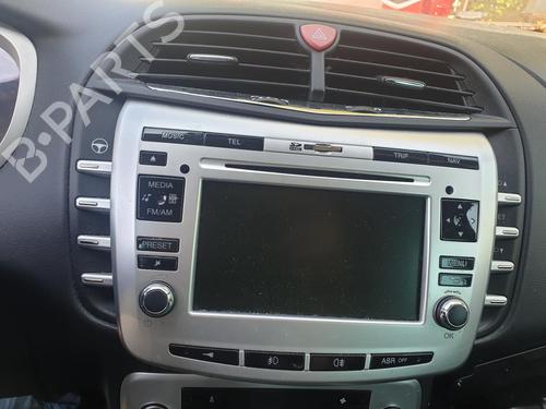 Used Radio Radio 37176877 37176877