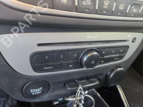 Radio RENAULT MEGANE III Hatchback (BZ0/1_, B3_) 1.5 dCi (BZ09, BZ0D, BZ1W, BZ29, BZ14) | BP30762586E6