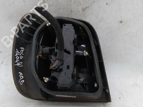 Right taillight VW POLO III (6N1) 64 1.9 D | BP22871988C35 