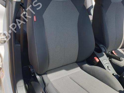 Used Right front seat SEAT LEON (1P1) 1.6 TDI (105 hp) 26008275