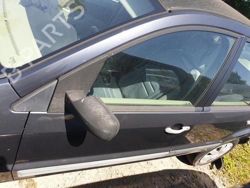 Used Left front door Left front door 36944352 36944352