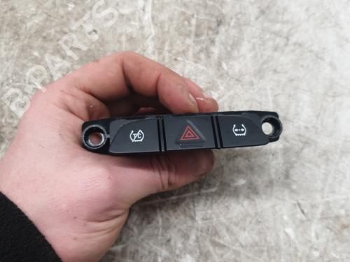 Warning Warning FORD KA+ III (UK, FK) 1.2 (70 hp) 33631359 33631359