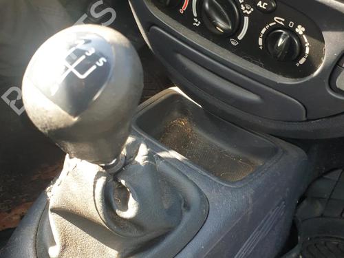 shift-knob-renault-megane-i-coach-da01_-1996-1997-1998-1999-2000-2001-2002-2003-36902679 main image