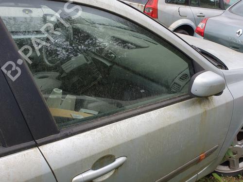 Used Right front door Right front door RENAULT LAGUNA II Grandtour (KG0/1_) 1.9 dCi (KG0G) (120 hp) 25124601 25124601