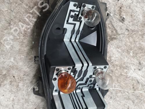 Used Lamp holder RENAULT CLIO III (BR0/1, CR0/1) 1.5 dCi (BR17, CR17) (86 hp) 30710490