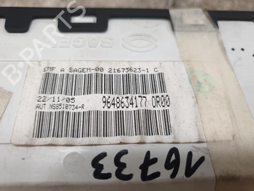 display-monitor-peugeot-1007-km_-2005-28072560 main image