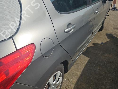 Used Parts PEUGEOT 308 I (4A_, 4C_)  1.6 HDi  4422717