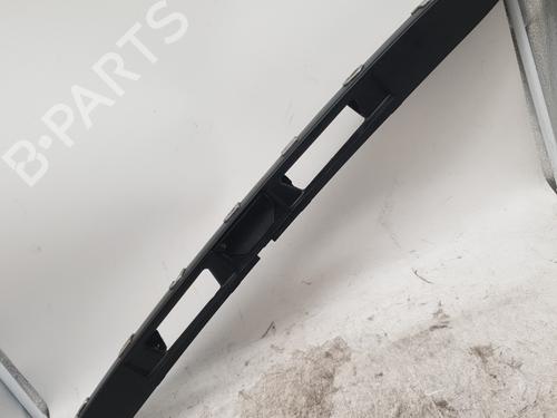 Used Rear center light PEUGEOT PARTNER Tepee 1.6 HDi 75 (16V) (75 hp) 24973604