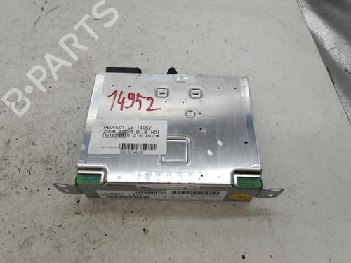 Used Radio Radio PEUGEOT 2008 II (UD_, US_, UY_, UJ_, UR_, UC_) 1.5 BlueHDI 110 (UDYHSK) (110 hp) 22879452 22879452