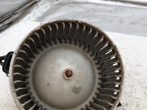 Used Heater blower motor Heater blower motor PEUGEOT PARTNER Box Body/MPV 1.6 HDi (90 hp) 30514075 30514075