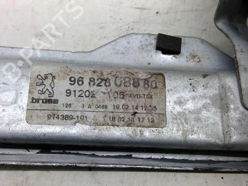 Used Front right window mechanism Front right window mechanism 22868802 22868802