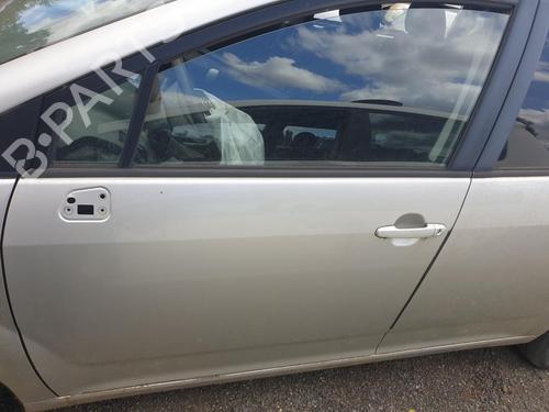 Dør venstre foran TOYOTA COROLLA Verso (ZER_, ZZE12_, R1_) 2.2 D-4D (AUR10_, AUR10R) (177 hp) 28325755