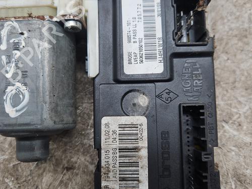 Used Front right window mechanism Front right window mechanism RENAULT LAGUNA III (BT0/1) 2.0 16V (BT05, BT0F, BT0W) (140 hp) 32494543 32494543