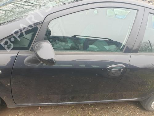 left-front-door-fiat-grande-punto-199_-2005-32449974 main image