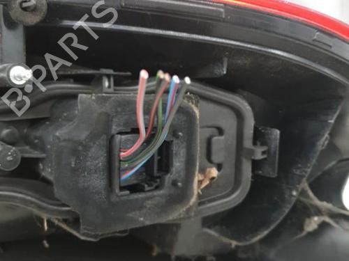 right-taillight-renault-scenic-ii-jm01_-15-dci-jm1e-jm16-8200474327-2003-2004-2005-2006-2007-2008-2009-2010-22877943 main image