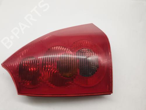 Used Right taillight PEUGEOT 307 Break (3E) 2.0 HDI 110 (107 hp) 26232044
