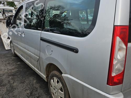 Rear seat (3rd row) FIAT SCUDO Bus (270_, 272_) 2.0 D Multijet | BP31039270I24