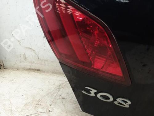 Used Left tailgate light Left tailgate light 22870531 22870531