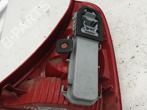 Used Left taillight Left taillight RENAULT CLIO II (BB_, CB_) 1.6 16V (BB01, BB0H, BB0T, BB14, BB1D, BB1R, BB2KL, BB3G... (107 hp) 22884816 22884816