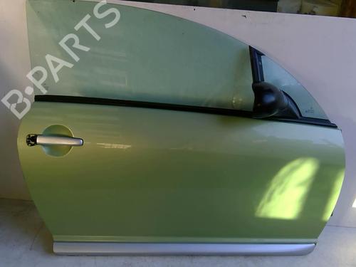 Used Right front door Right front door 22869232 22869232
