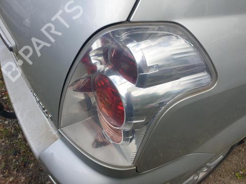 Right taillight TOYOTA COROLLA Verso (ZER_, ZZE12_, R1_) 2.2 D-4D (AUR10_, AUR10R) | BP28325761C35 