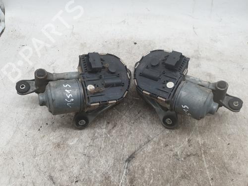 Used Front wiper motor PEUGEOT 407 (6D_) 1.6 HDi 110 (6D9HZC, 6D9HYC) (109 hp) 28479321